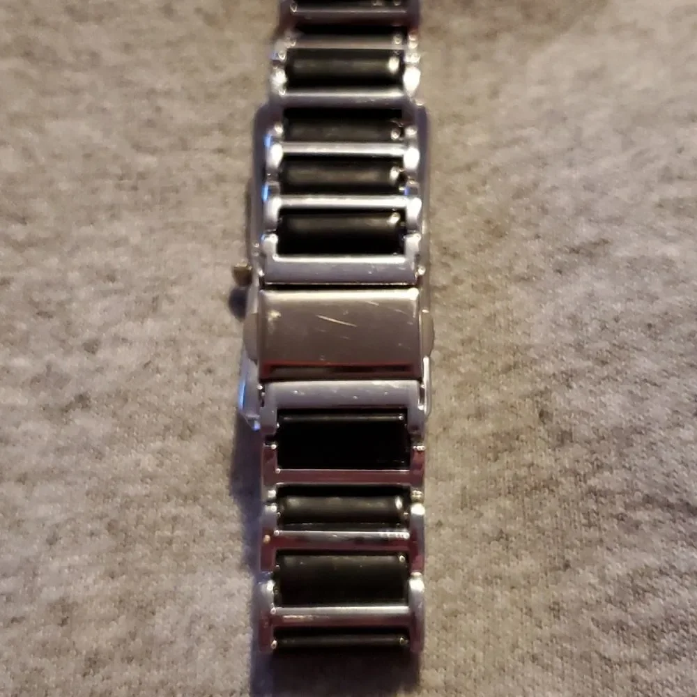 Bella Watch with Ceramic Look Band Black &‎ Silver